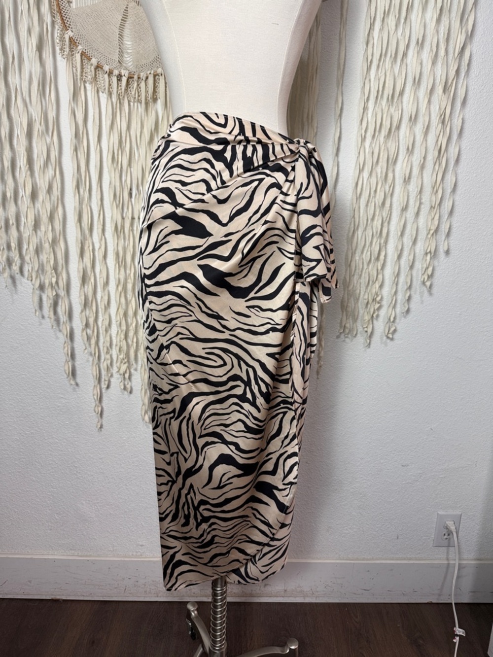 SMYMM Show Me Your MuMu Wrap Me UP Skirt Coconut Zebra Satin Skirt S